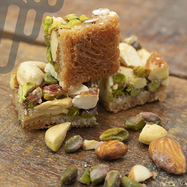 KUNAFA WITH NUTS SMALL